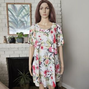 Lularoe dress plus size 3XL red cream floral midi short sleeves scoop neck